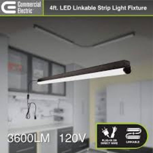 Commercial Electric 4FT LED Garage Strip Light 40W 4000K Plug-In/Hardwire